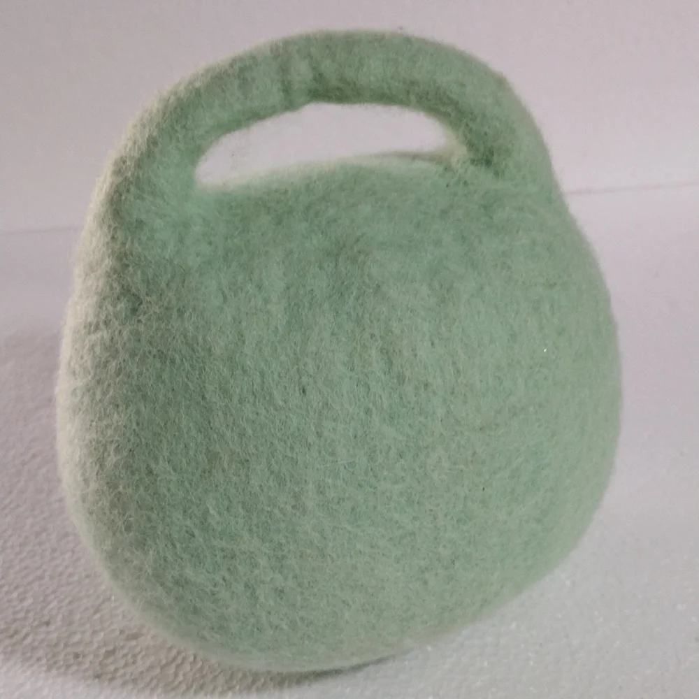 Felt pet home